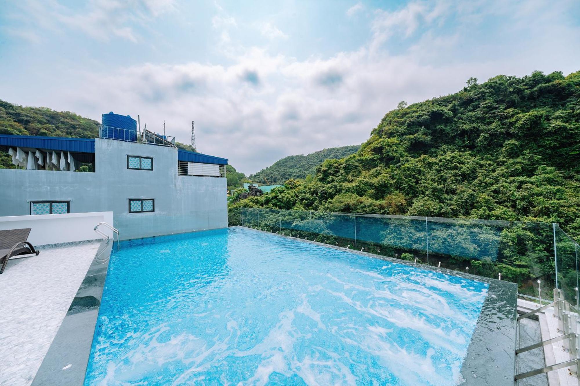 Sand Hotel Cat Ba Island Exterior photo